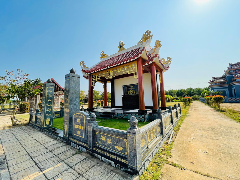 Mộ Gia Tộc 100m2