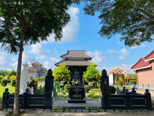 đất nghĩa trang gia tộc