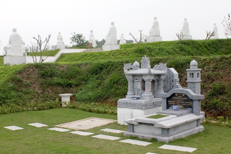 lăng mộ đá 1 mái