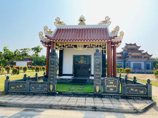 xây mộ sai ngày