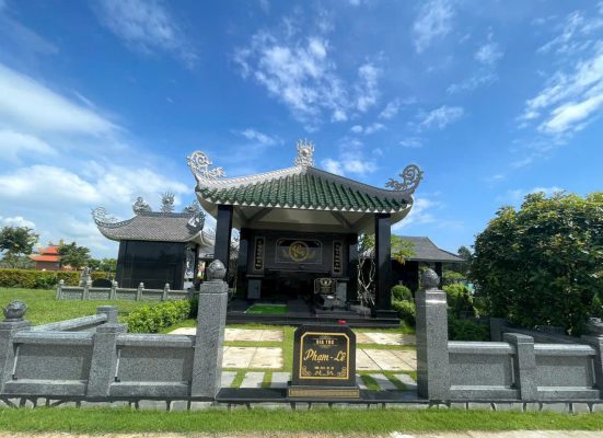 chọn vị trí đất mộ gia tộc